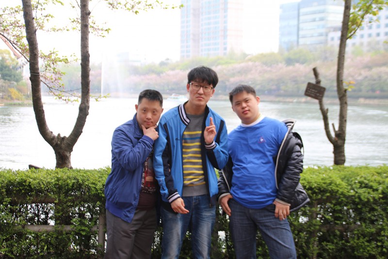 eacd0dd949ed9d58ca121c330cc4bccc_1475849